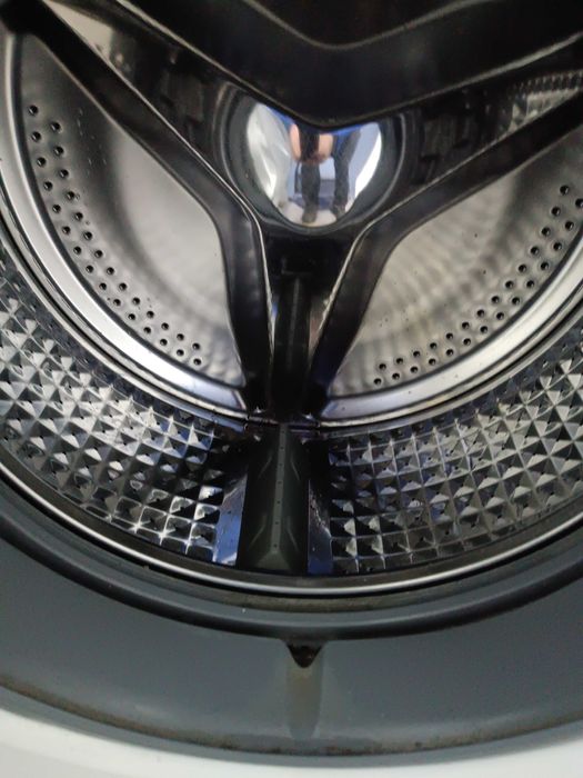 Продам пральну машину Самсунг 6кг.