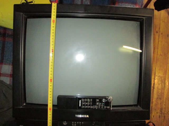 Телевизор Toshiba 51 см. 20" ЭЛТ ДМВ RF IN