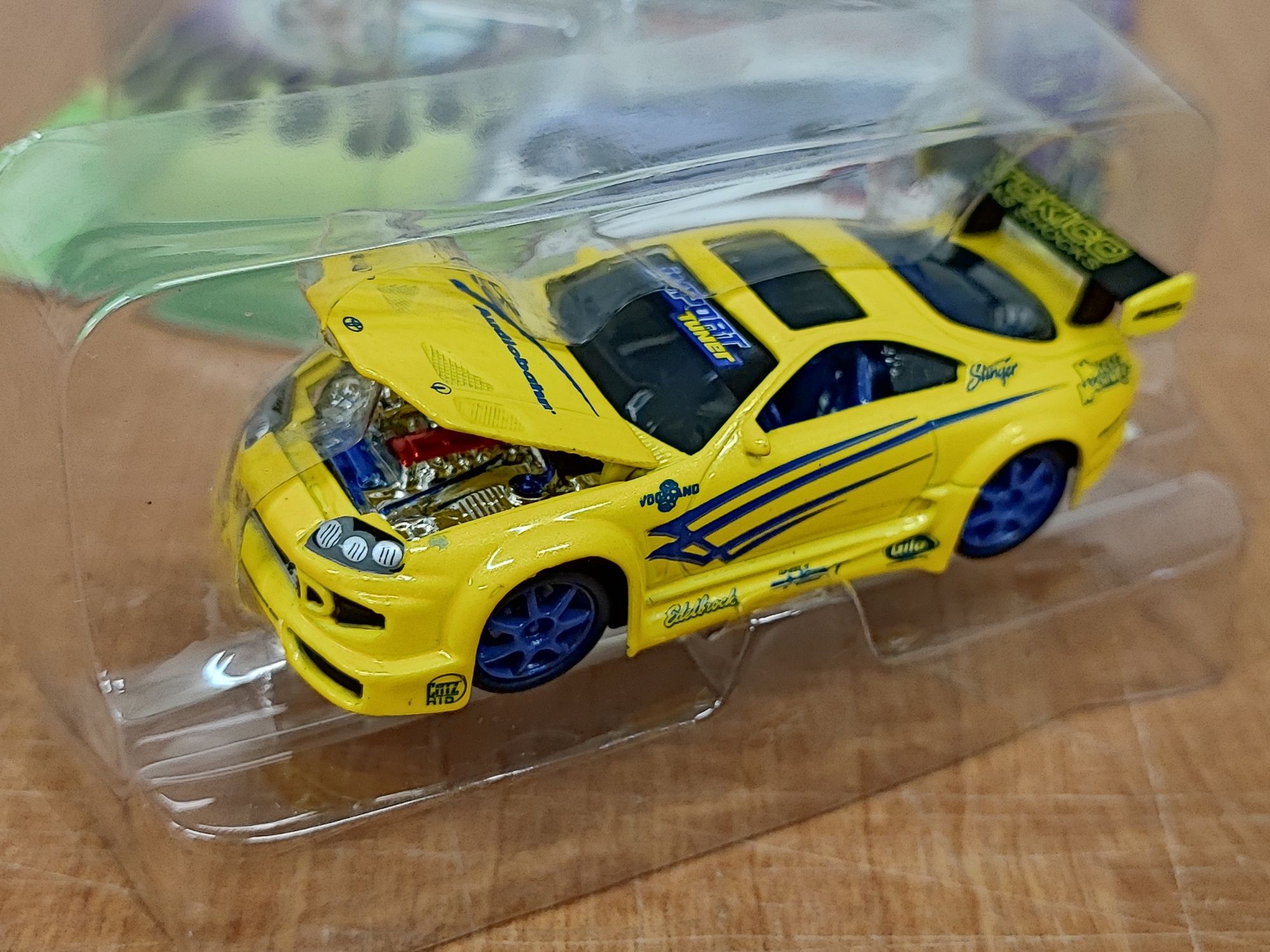 Samochodzik Toyota Supra 1/64, Muscle Machines