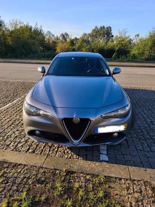 ALFA GIULIA 2.2 180CV NACIONAL