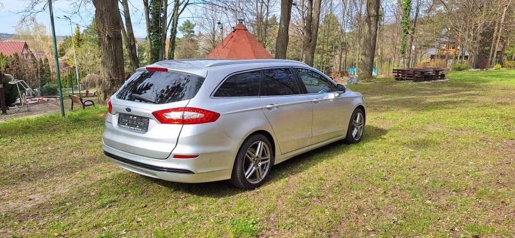 Ford Mondeo mk5 2.0 150KM/ 15r dynamic led / Keylsgoo/ full zamiana