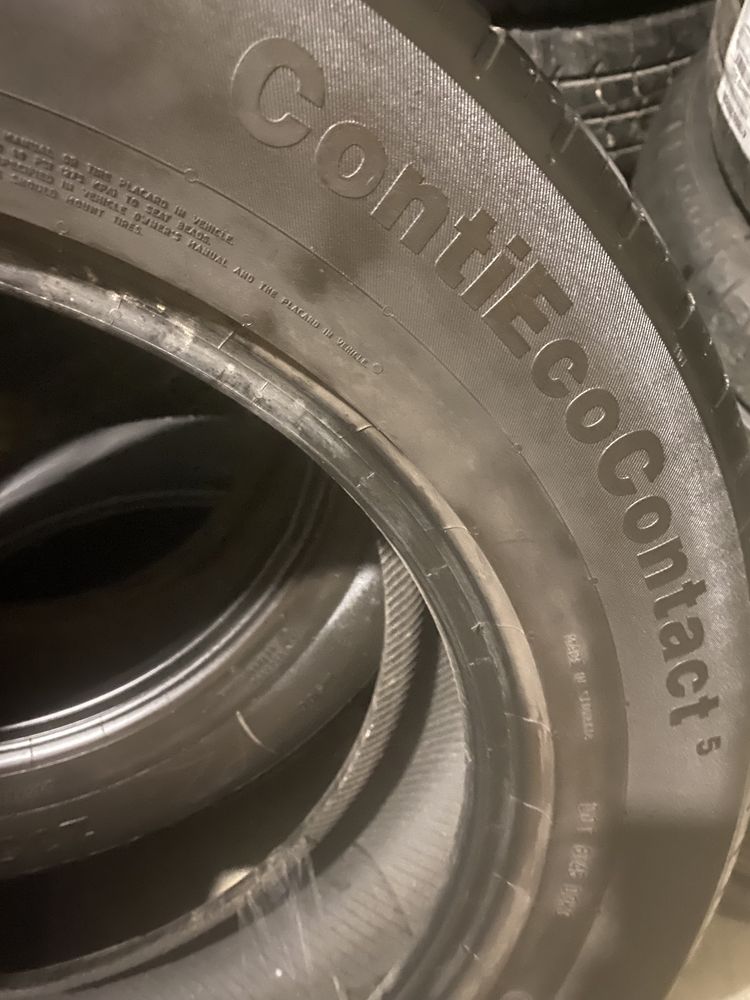 235/60 R18 Continental ContieContact пара шин летних.