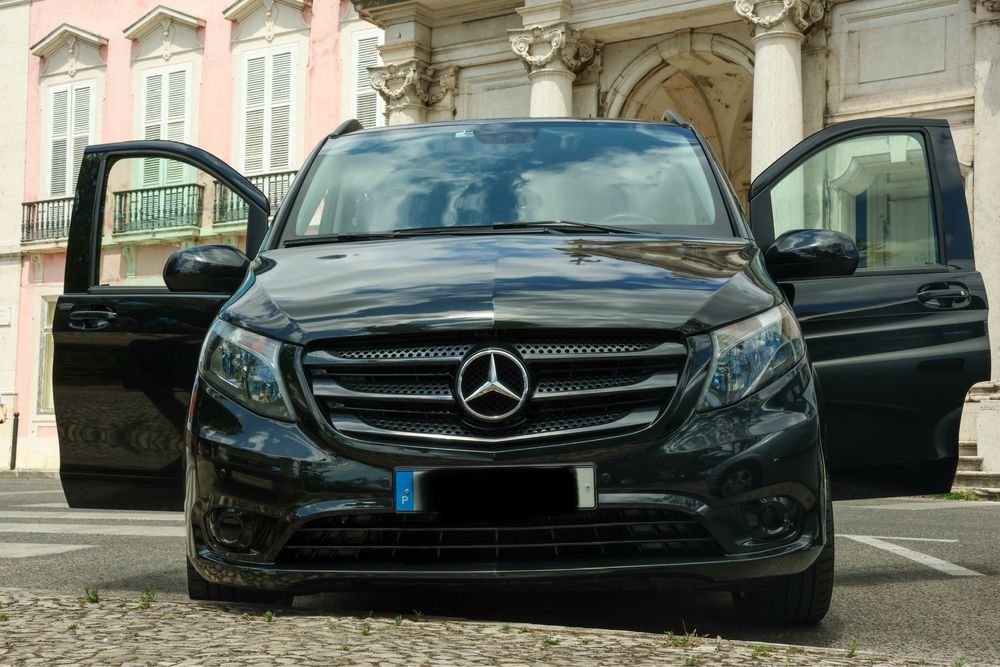 Mercedes Vito Toure