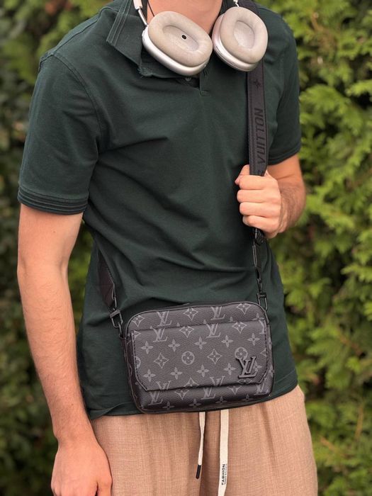 Сумка Louis Vuitton мужская кожная сумка через плечо LV / Луи Витон Лв