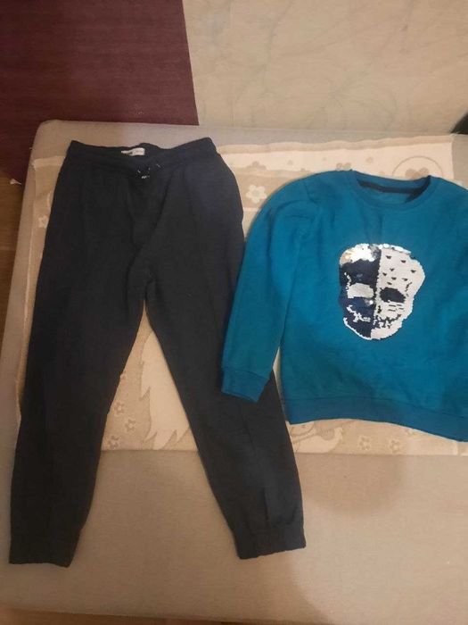Одяг для хлопчика 116-122 (кофти/джинси/спорт. штани/ футболки)