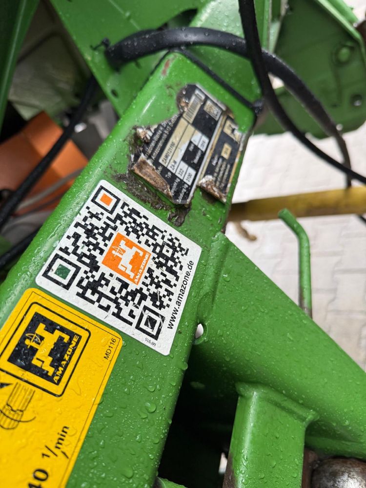 Rozsiewacz Amazone ZA-M 1501