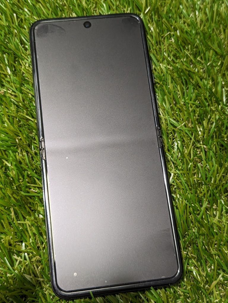 Motorola Razr plus 8/258GB Nevelock XT2321-3