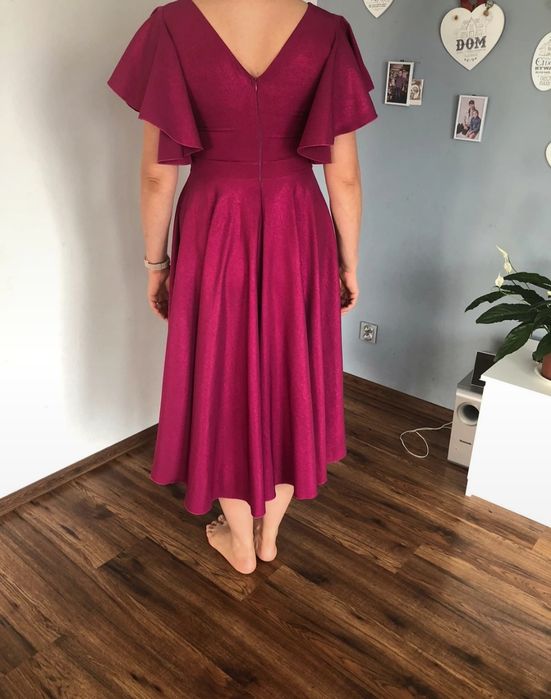 Kulunove isabella sukienka rozkloszowana LORA MIDI w kolorze AMARANTOW