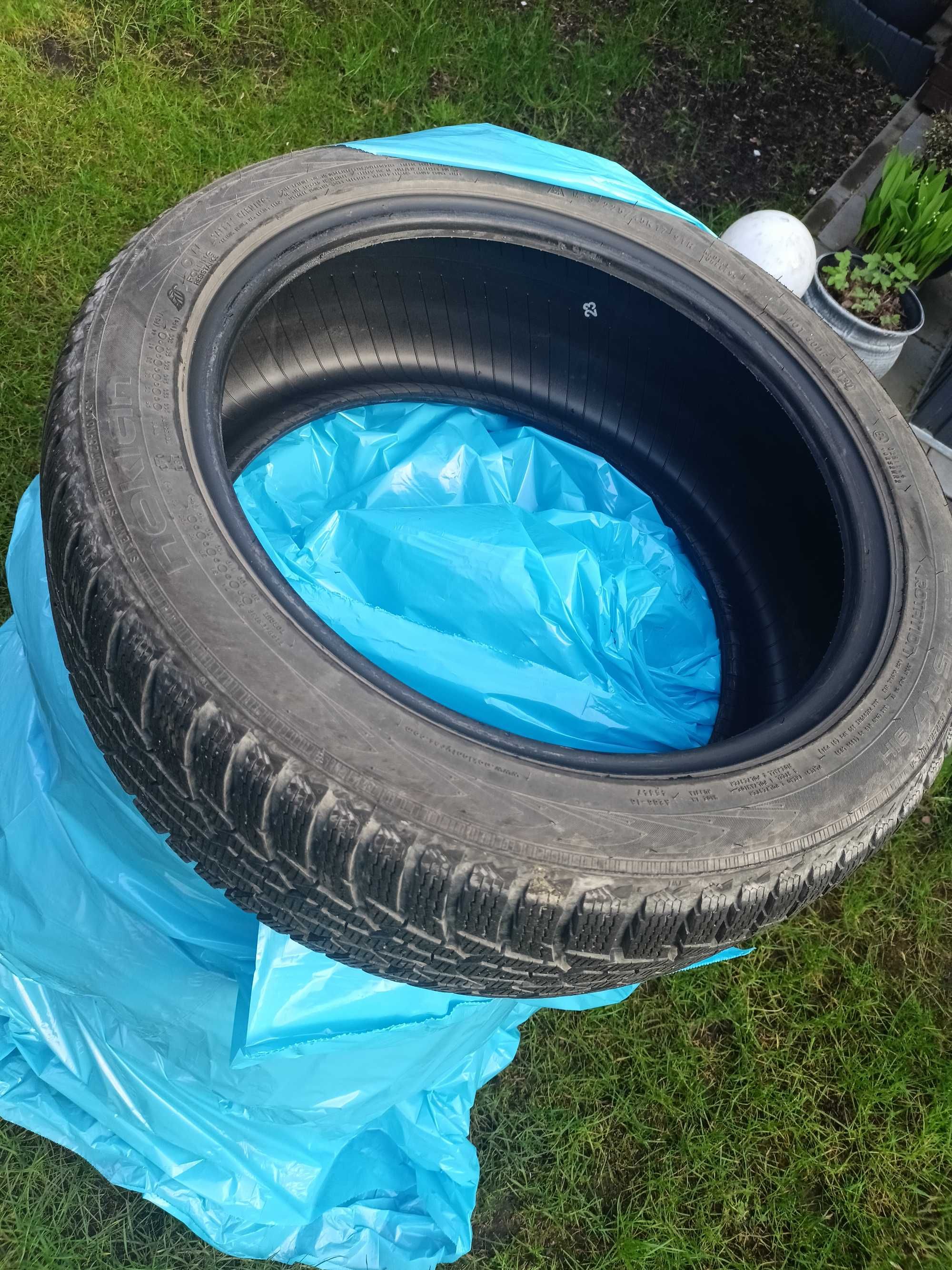 opony zimowe NOKIAN WRD4 225/45 R17 91H.