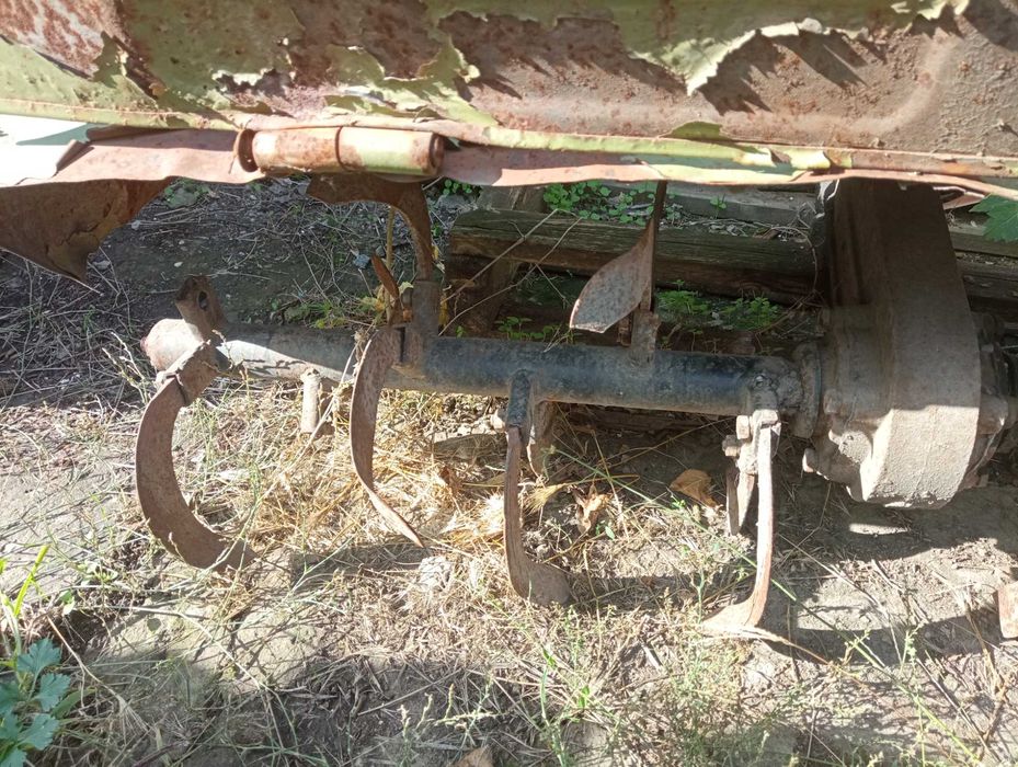 Продам фрезу тяжкого мотоблока по частинах