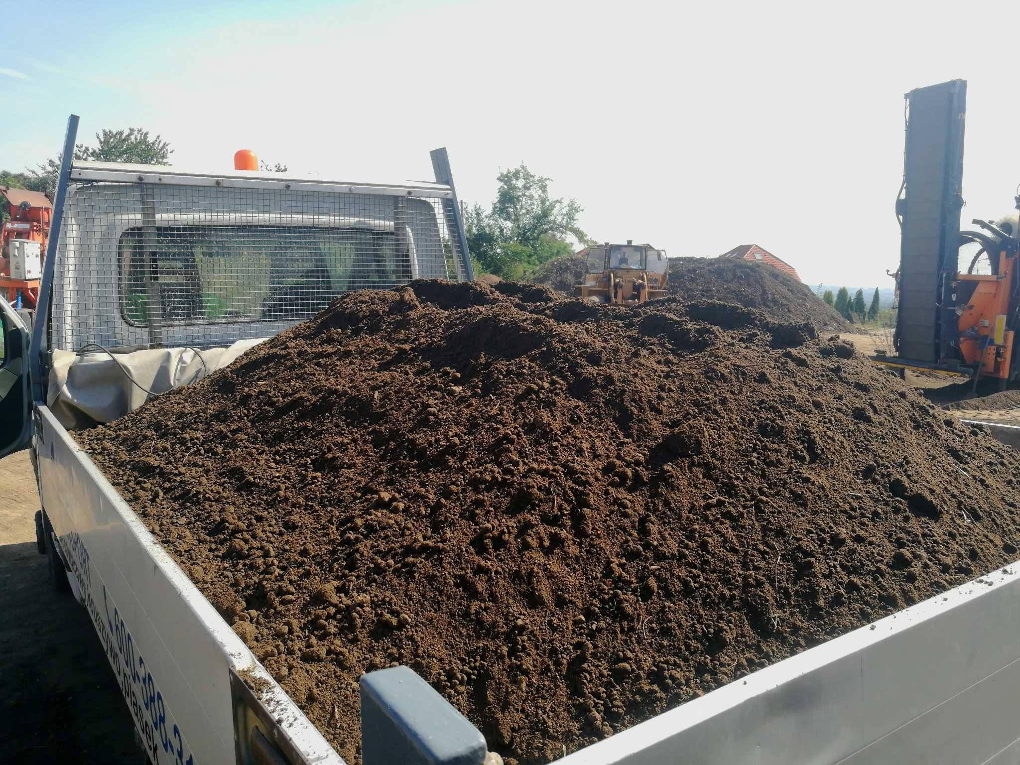 Humus Ziemia Ogrodowa Siana Czarnoziem  pod trawnik i warzywa Krk