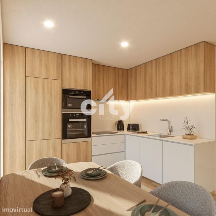 Apartamento T4 com Terraço Privado