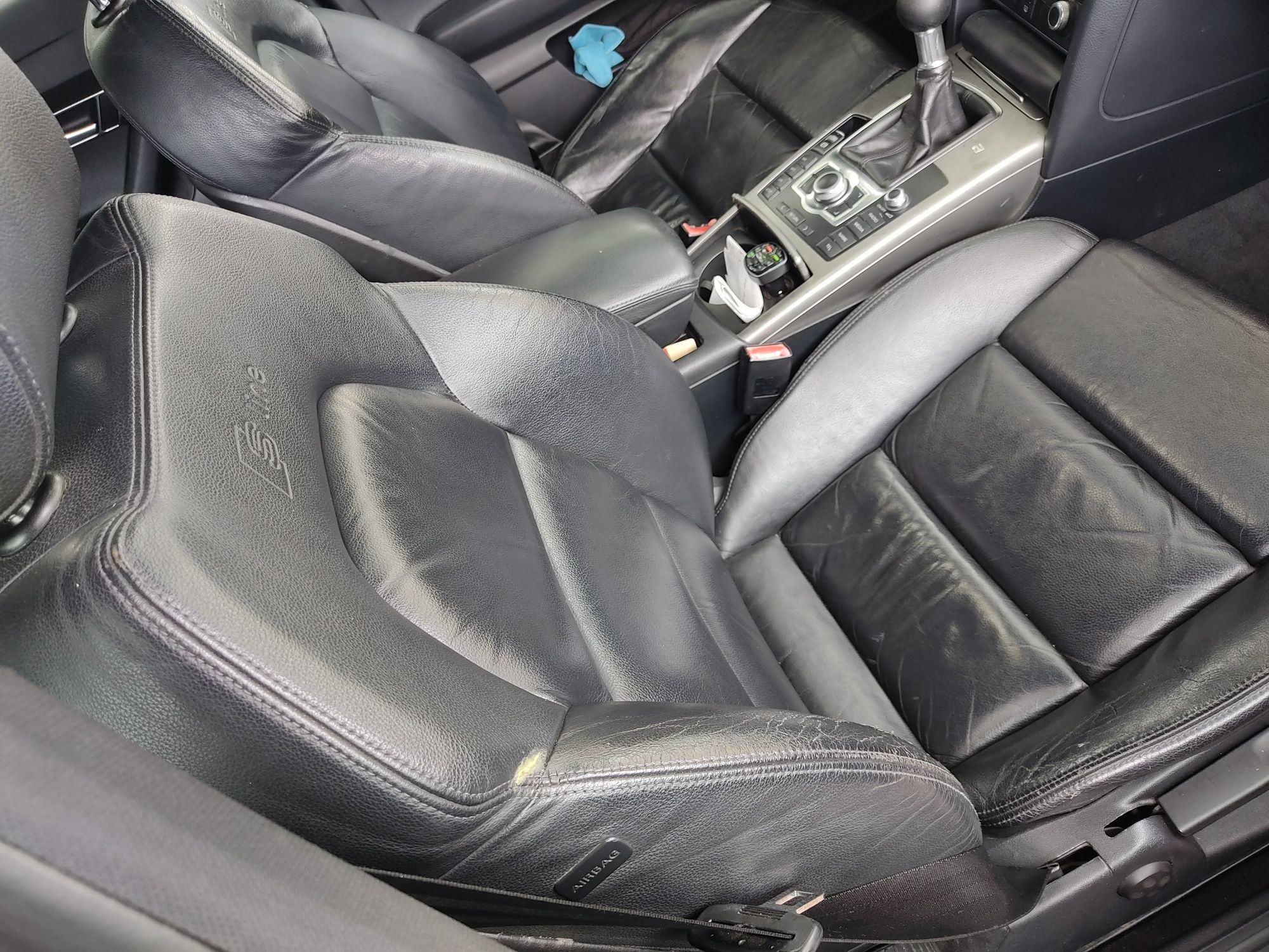 Audi A6 S-line preta