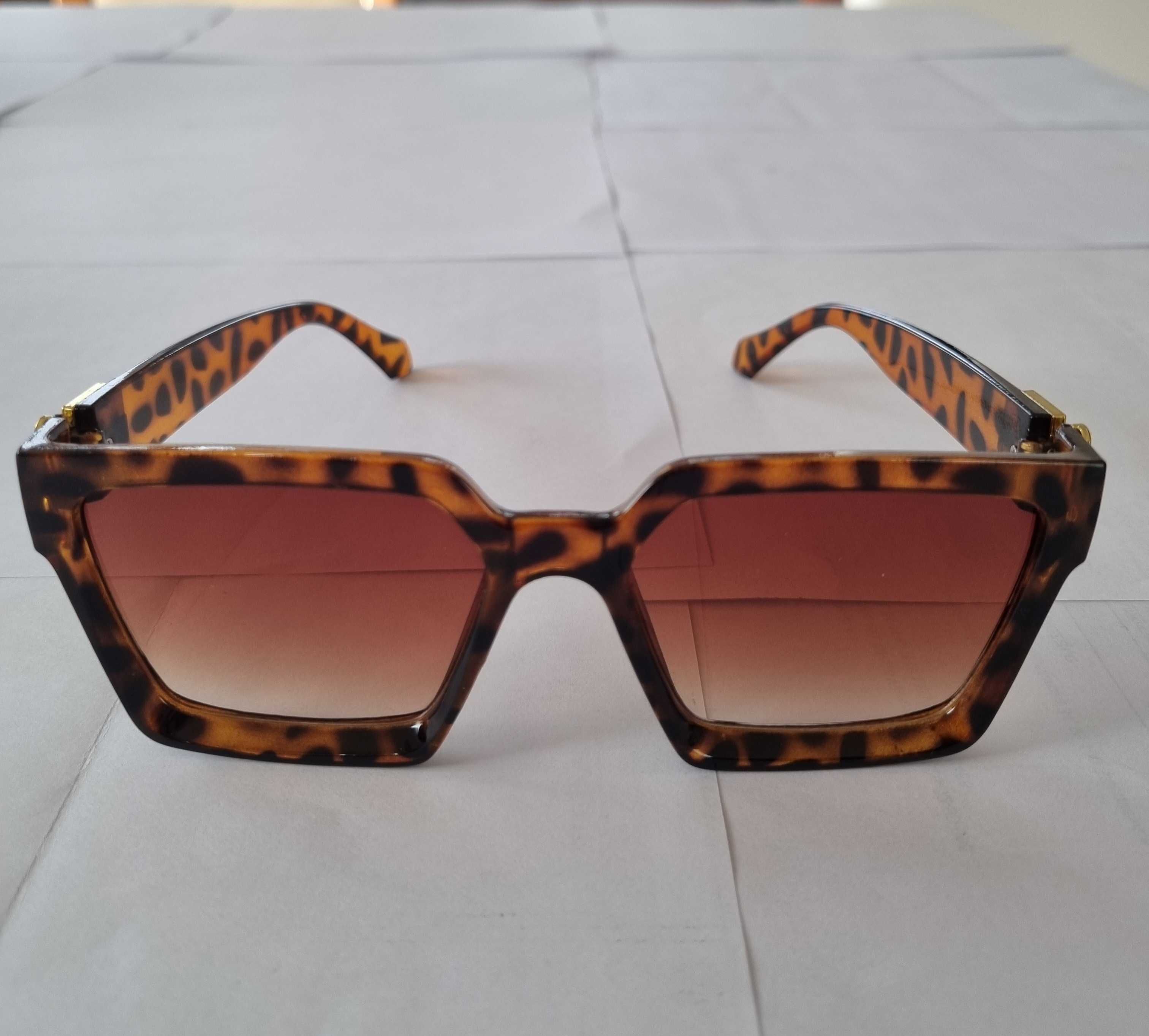 Kwadratowe okulary przeciwsłoneczne Retro w Panterkę