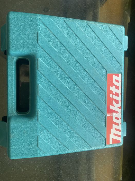 Aparafusadora sem fios Makita