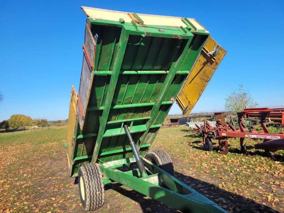 Przyczepa wywrotka 5 ton tandem jednoosiową