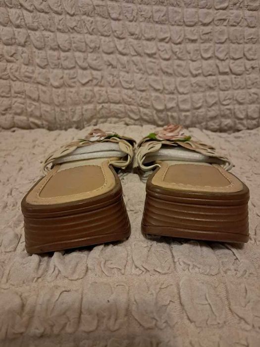 Босоніжки , шльопки жіночі, вєтнамки, літнє взуття