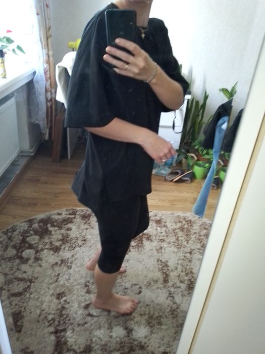 Продам літній трикотажний костюм 46 р