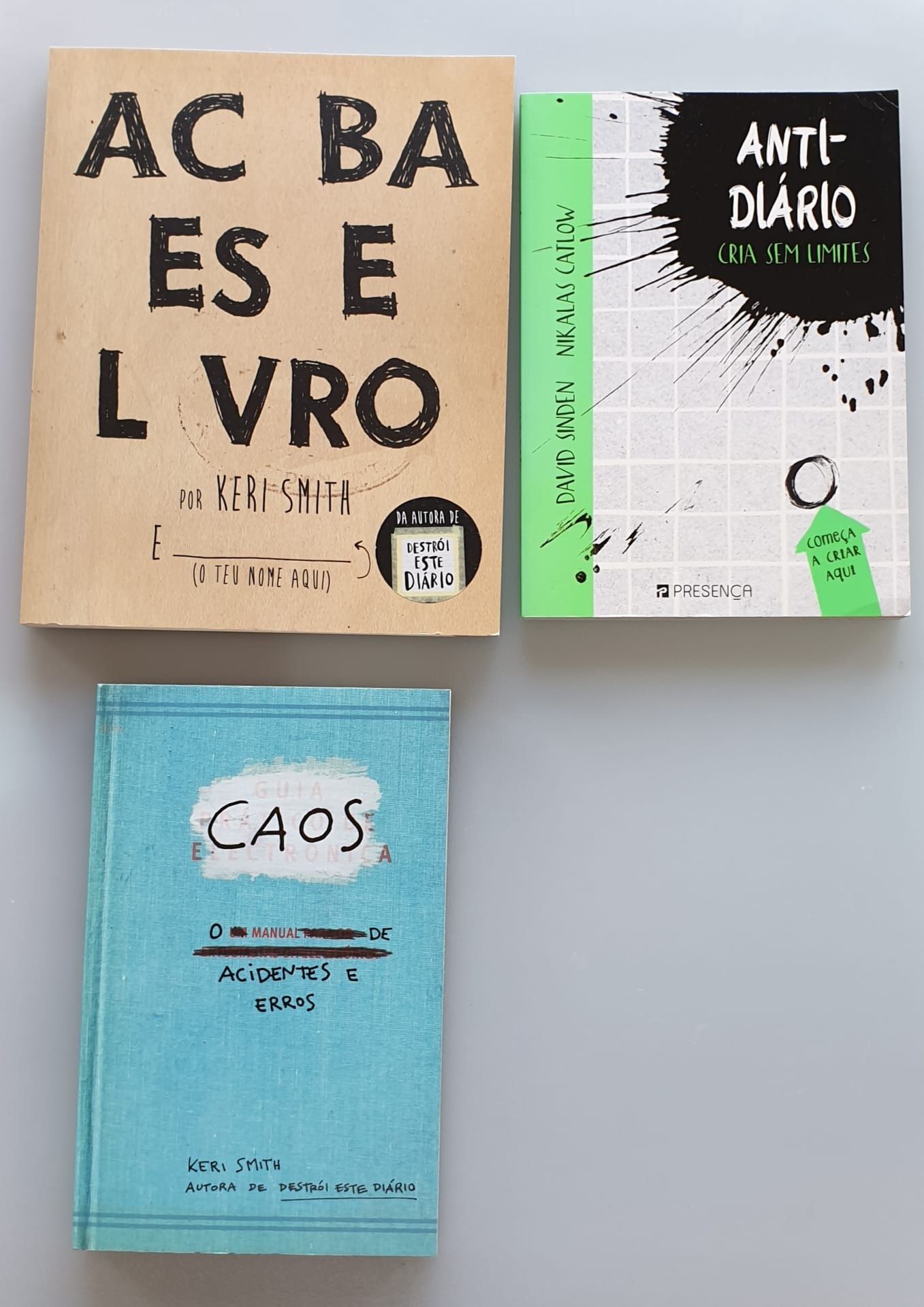 Vendo livros ACABA ESTE e LIVRO