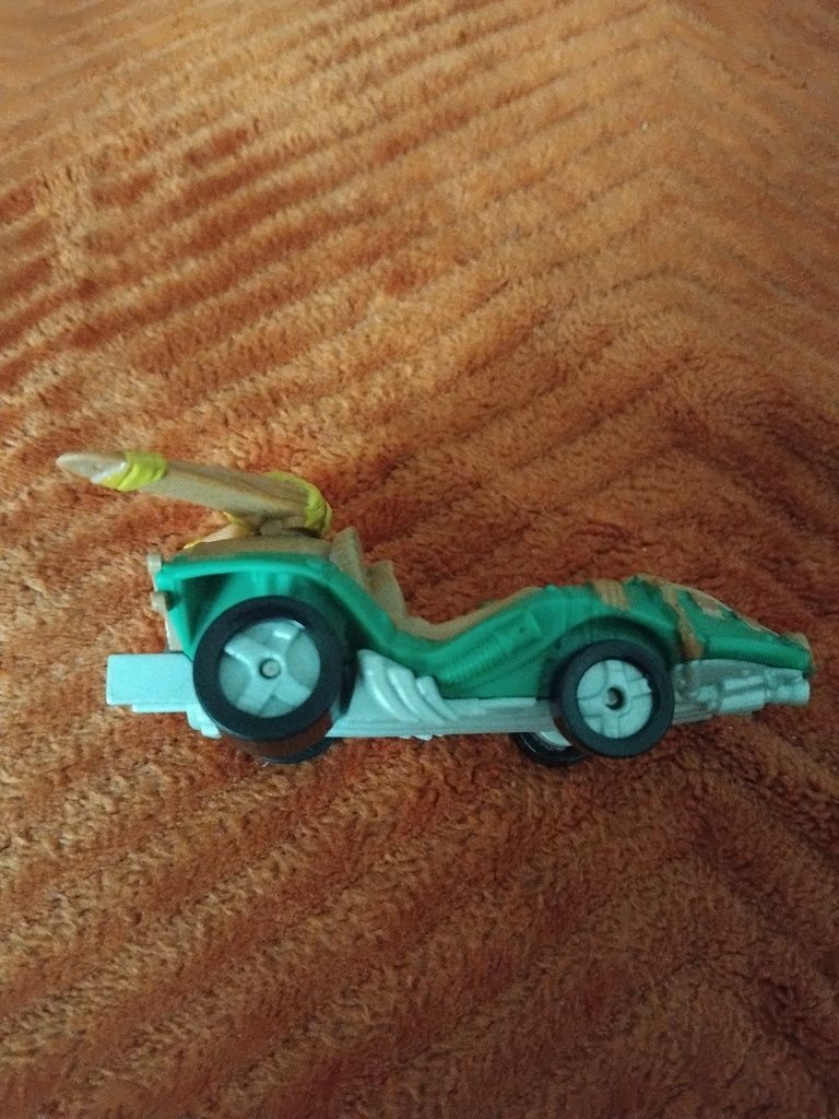 Sprzedam mały samochodzik marki HASBRO