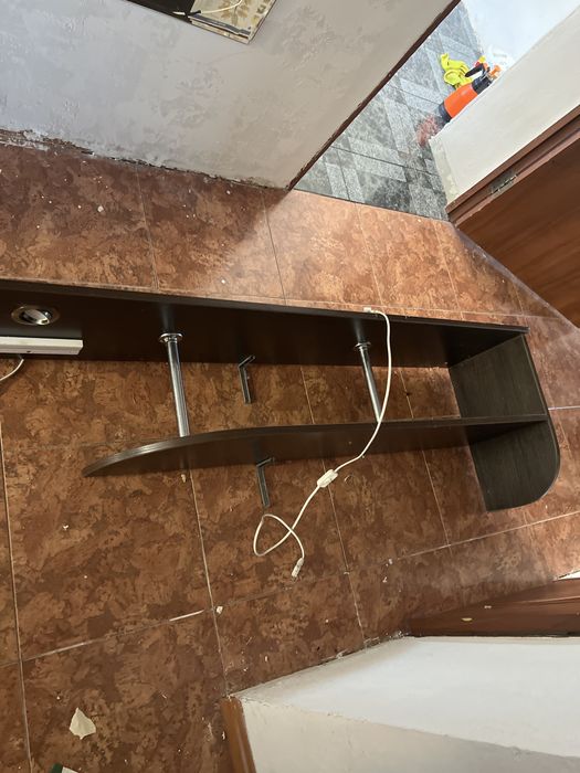 Полка з підсвіткою