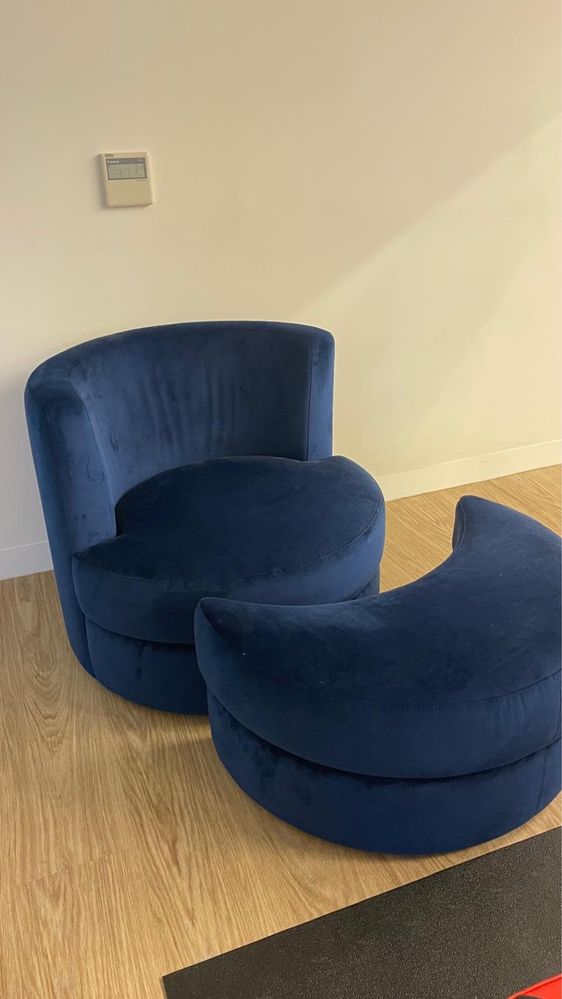 Sofá com Chaise-long.
