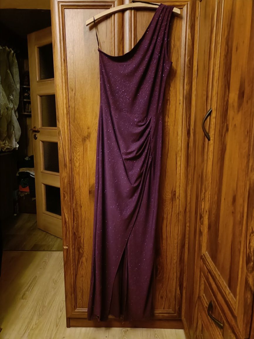 Sukienka wieczorowa rozmiar XL firmy chicaca