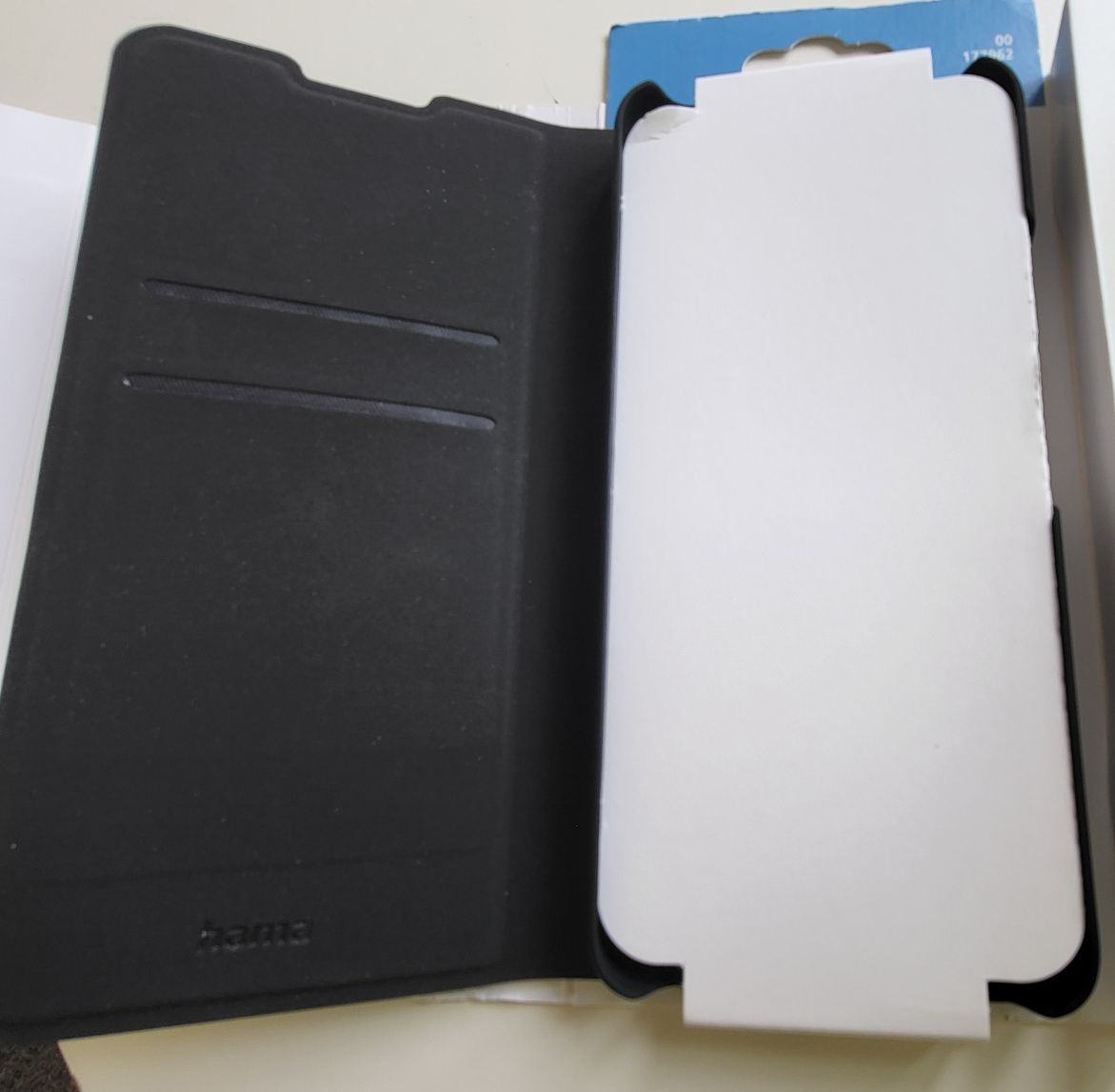 Sprzedam etui ochronne firmy Hama na telefon Xiaomi 12 Lite