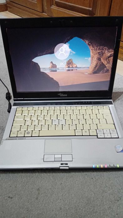 Lifeebok  s series da  fujitsu Siemens