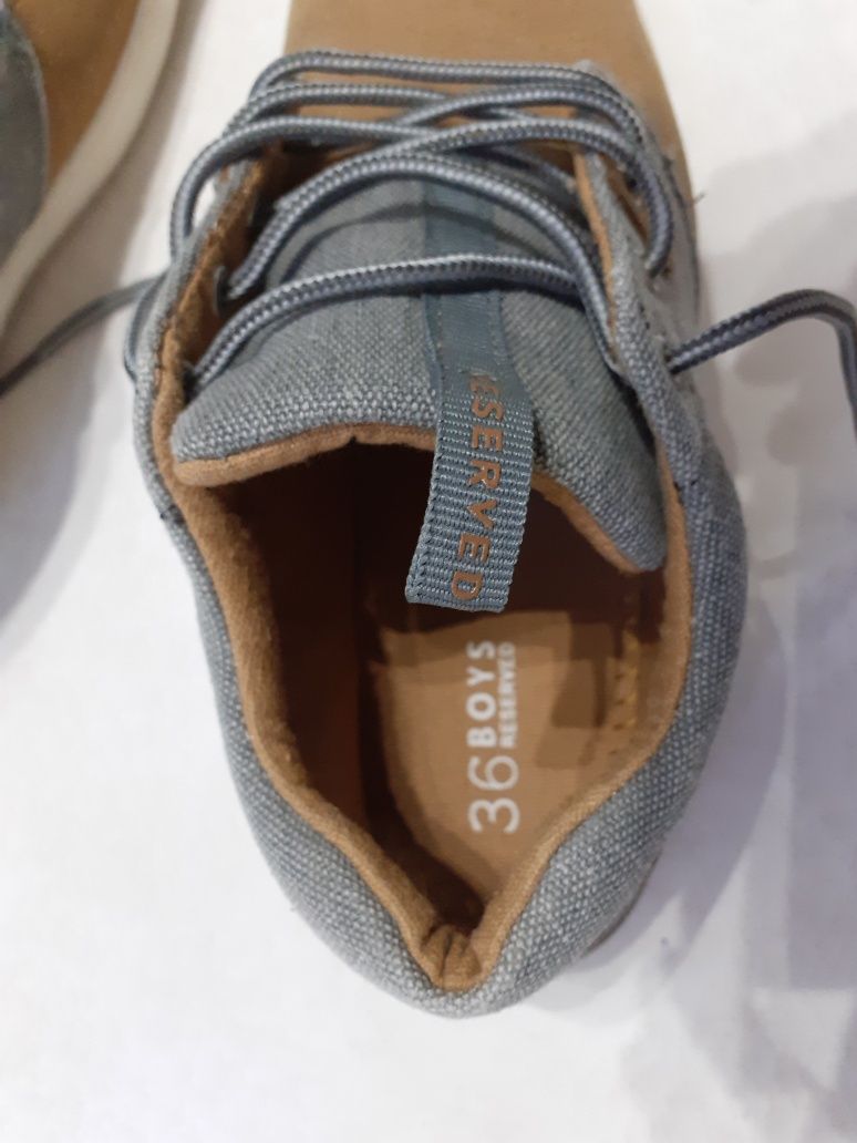 Buty Reserved rozm 36 dla chłopaka