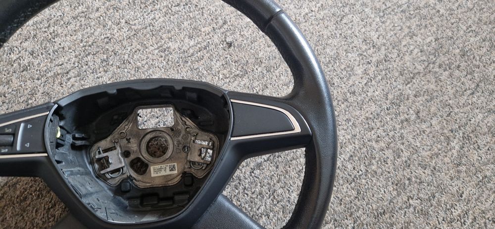 Мультикермо, руль, Шкода Октавія А7