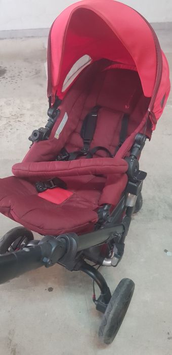 Carrinho de passeio para bebé
