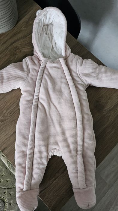 Гортайте. Комбінезон, речі, спальник для немовлят, новонароджених