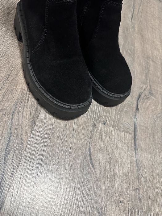 Зимові черевики натуральна замша 38/39
