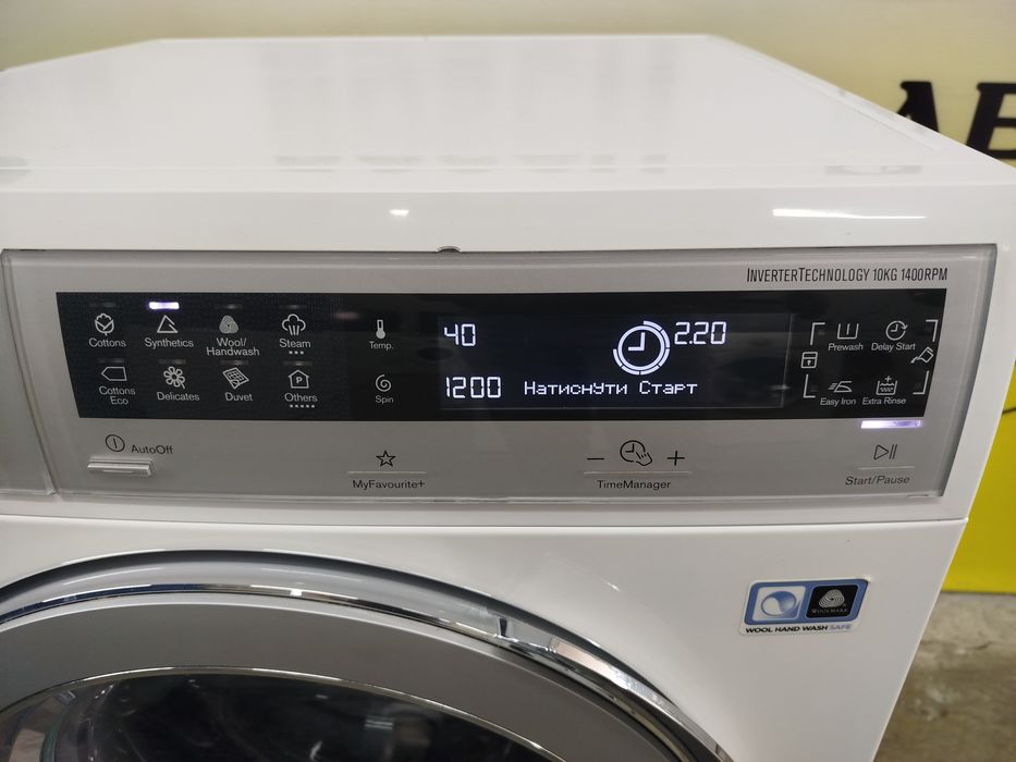 Пральна машина фірми Electrolux, 10 кг