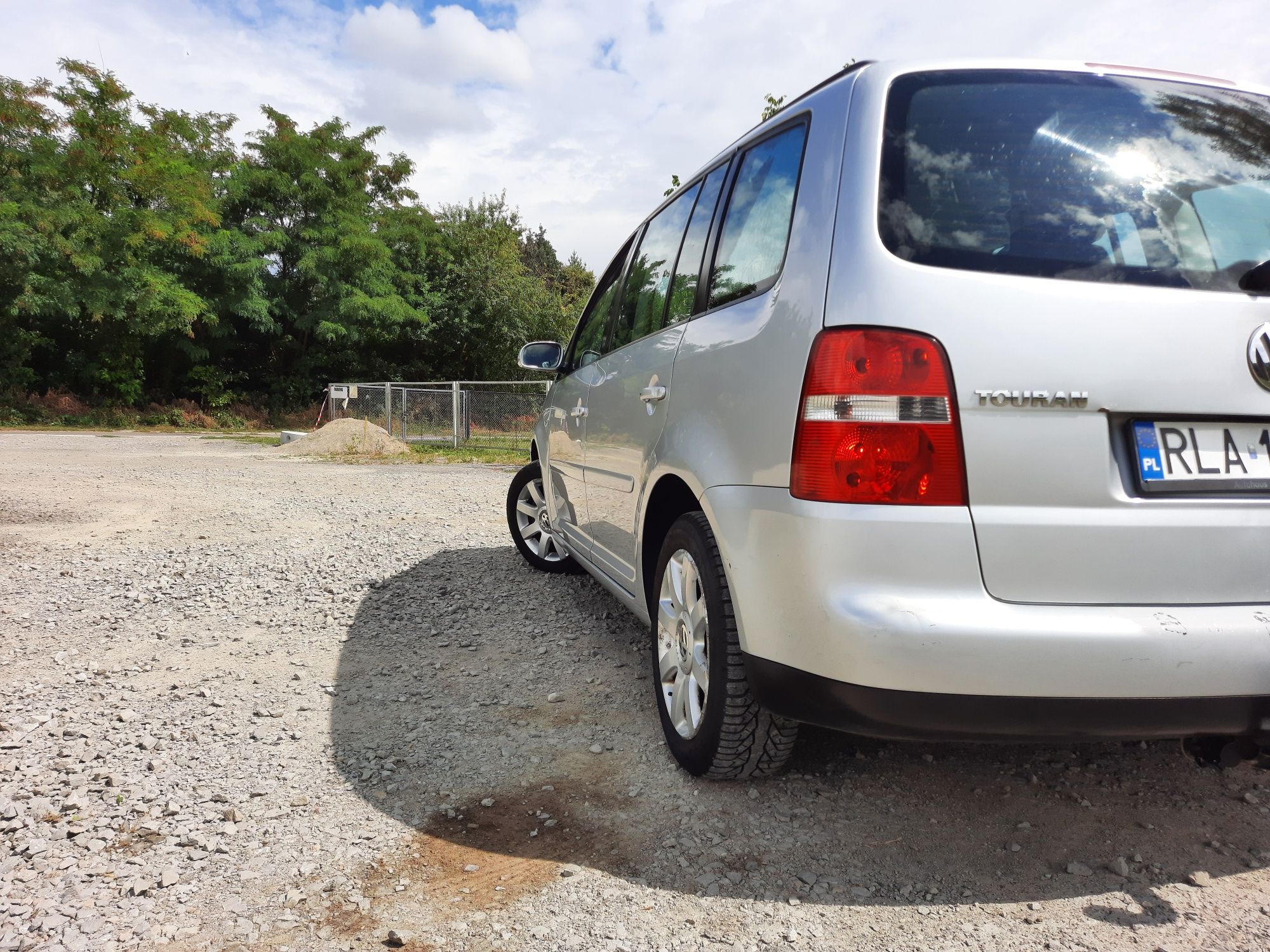 Volkswagen TOURAN 1.6 Fsi