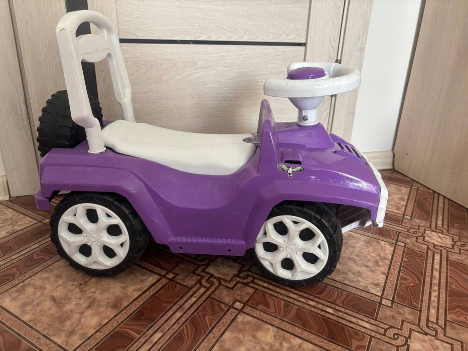 Машинка- толокар