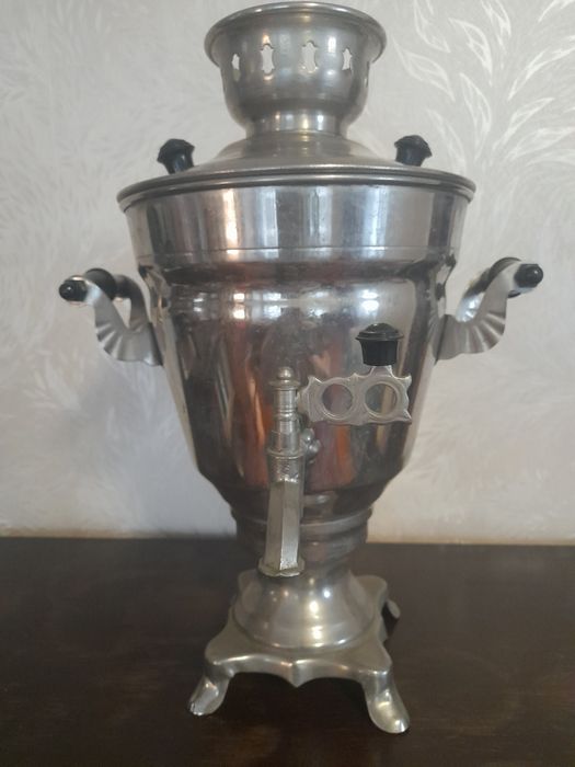 Самовары  электрические 2,5л, 3.0л