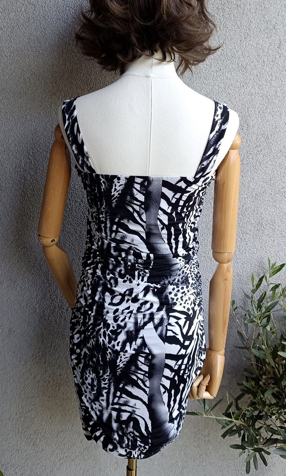 Sukienka w motyw panterki S M biust 39-46x2 animal print mini impreza