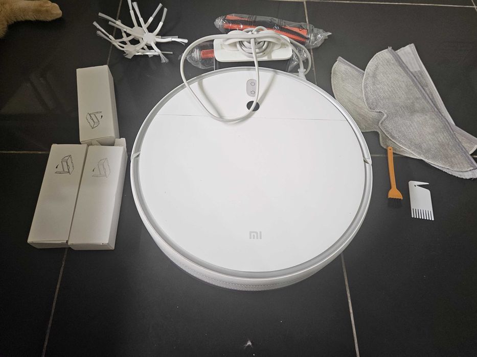 Робот-пилосос Xiaomi Mi Robot Vacuum-Mop 2 + нові фільтри та щітки