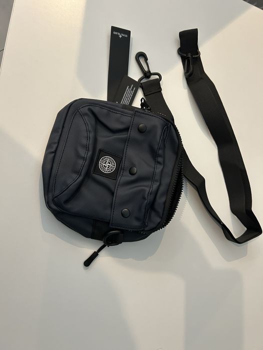Torebka listonoszka Stone Island granatowa
