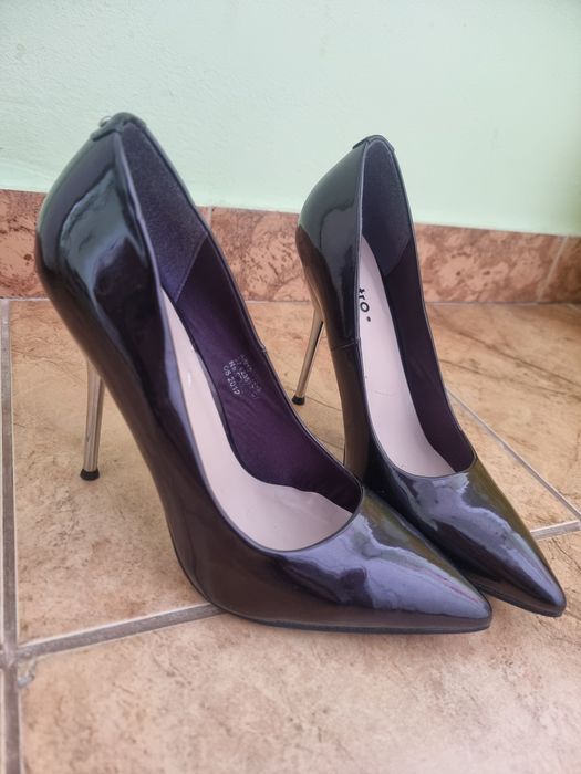 Продам туфельки 37 р