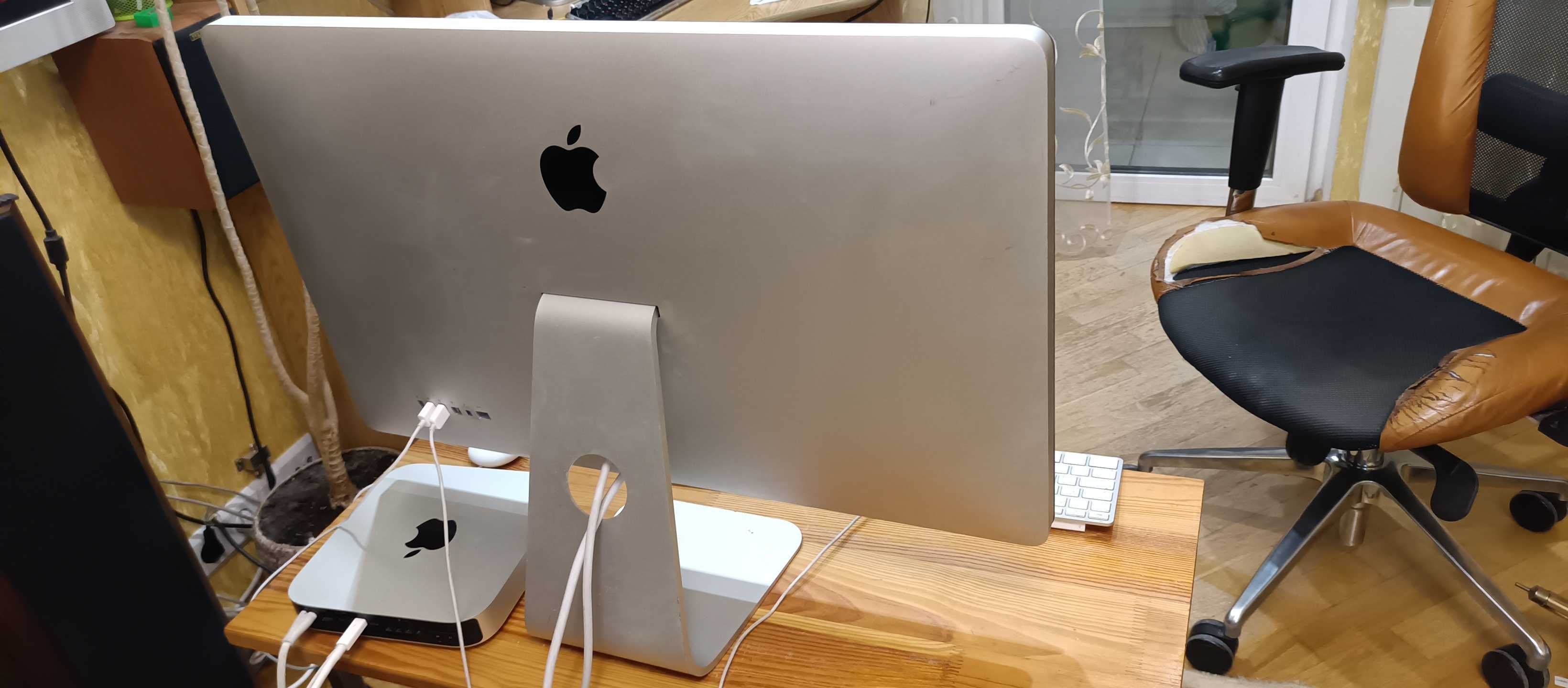 Apple thunderbolt display 27