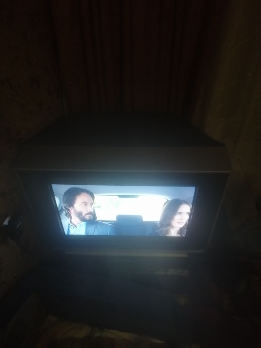 Плоский телевизор 29'' Toshiba 29cz6dr ЭЛТ.