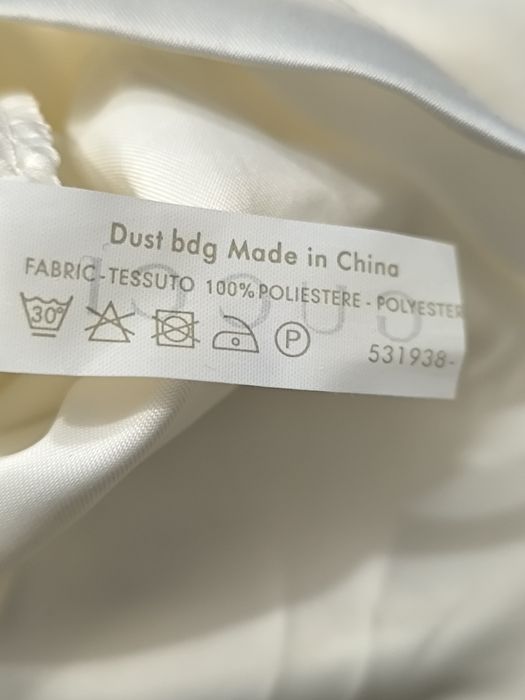 Пильник фірми Gucci