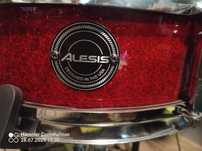 Perkusja alesis nitro mesh kit doposażona
