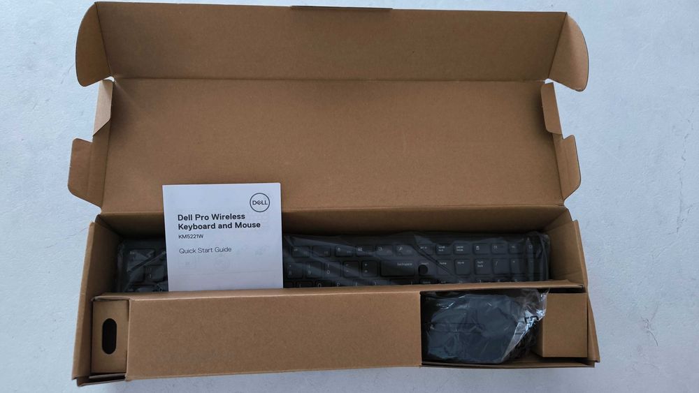 Bezprzewodowa klawiatura i mysz Dell KM5221W