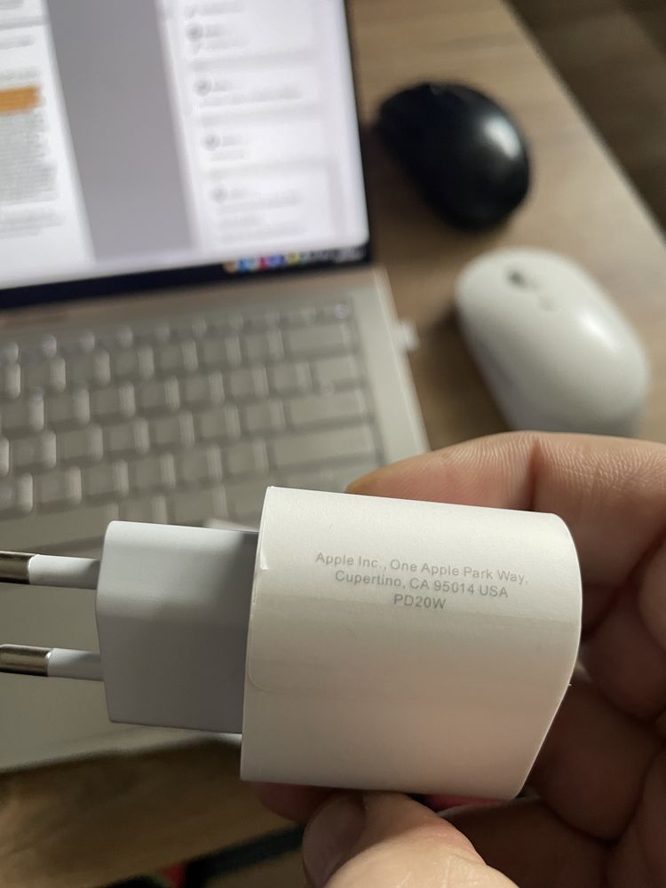 Nowa szybka ładowarka do Apple iPhone 20W USB-C iPad kostka okazja hit