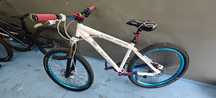 Dartmoor Street Fighter Marzocchi DJ 3 Dirt/Street/Pumptrack