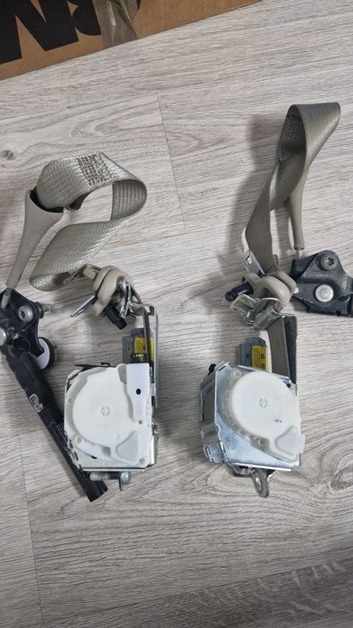 Pasy bezpieczeństwa lewy prawy ford fusion 2019